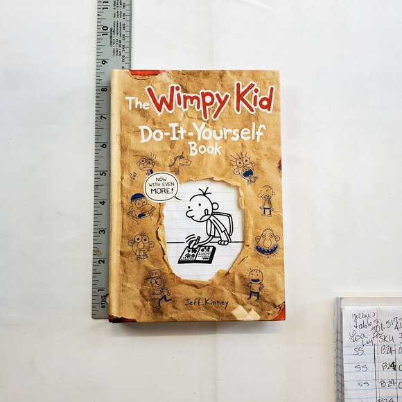 The Wimpy Kid: Do-It-Yourself Book - Diary Of a Wimpy Kid - by Jeff Kinney - Picture 7 of 8